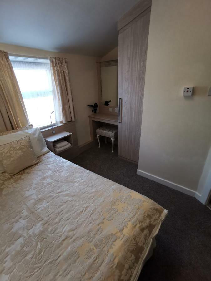 Bed and Breakfast The Stafford Blackpool Exterior foto