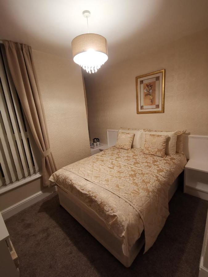 Bed and Breakfast The Stafford Blackpool Exterior foto